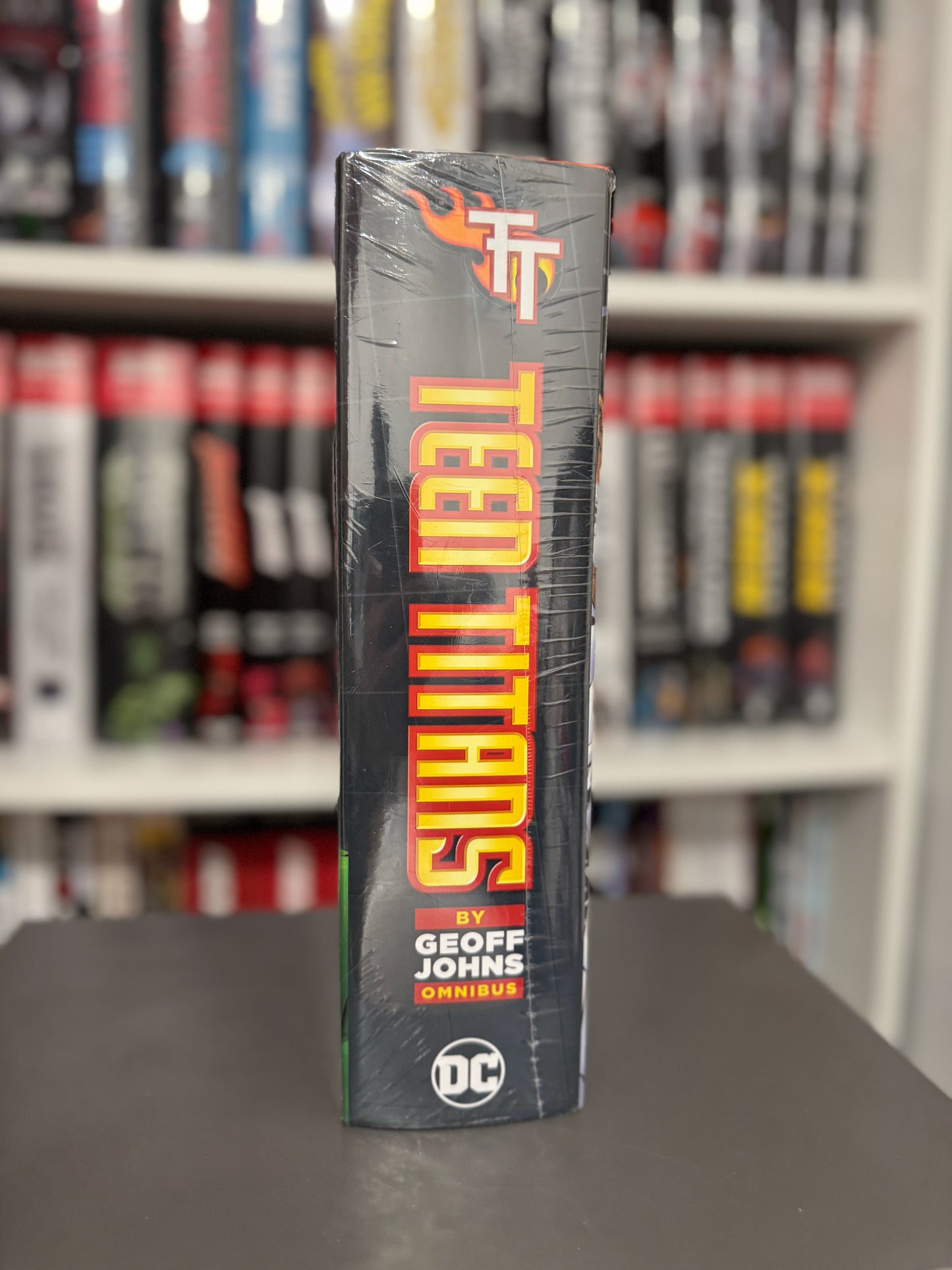 Teen Titans Omnibus By Geoff Johns New Sealed