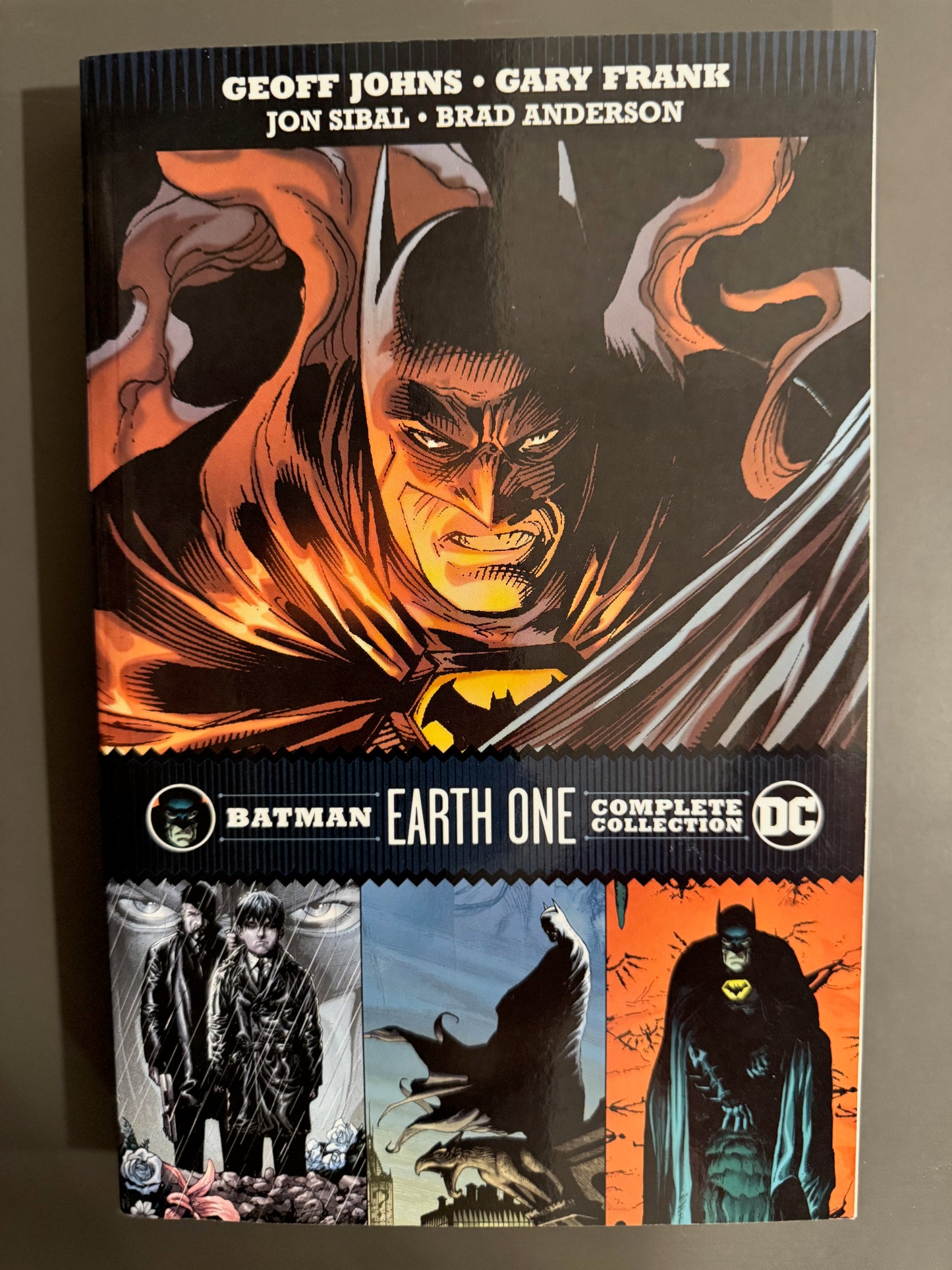 Batman Earth One: The Complete TPB by Geoff Johns Great Condition