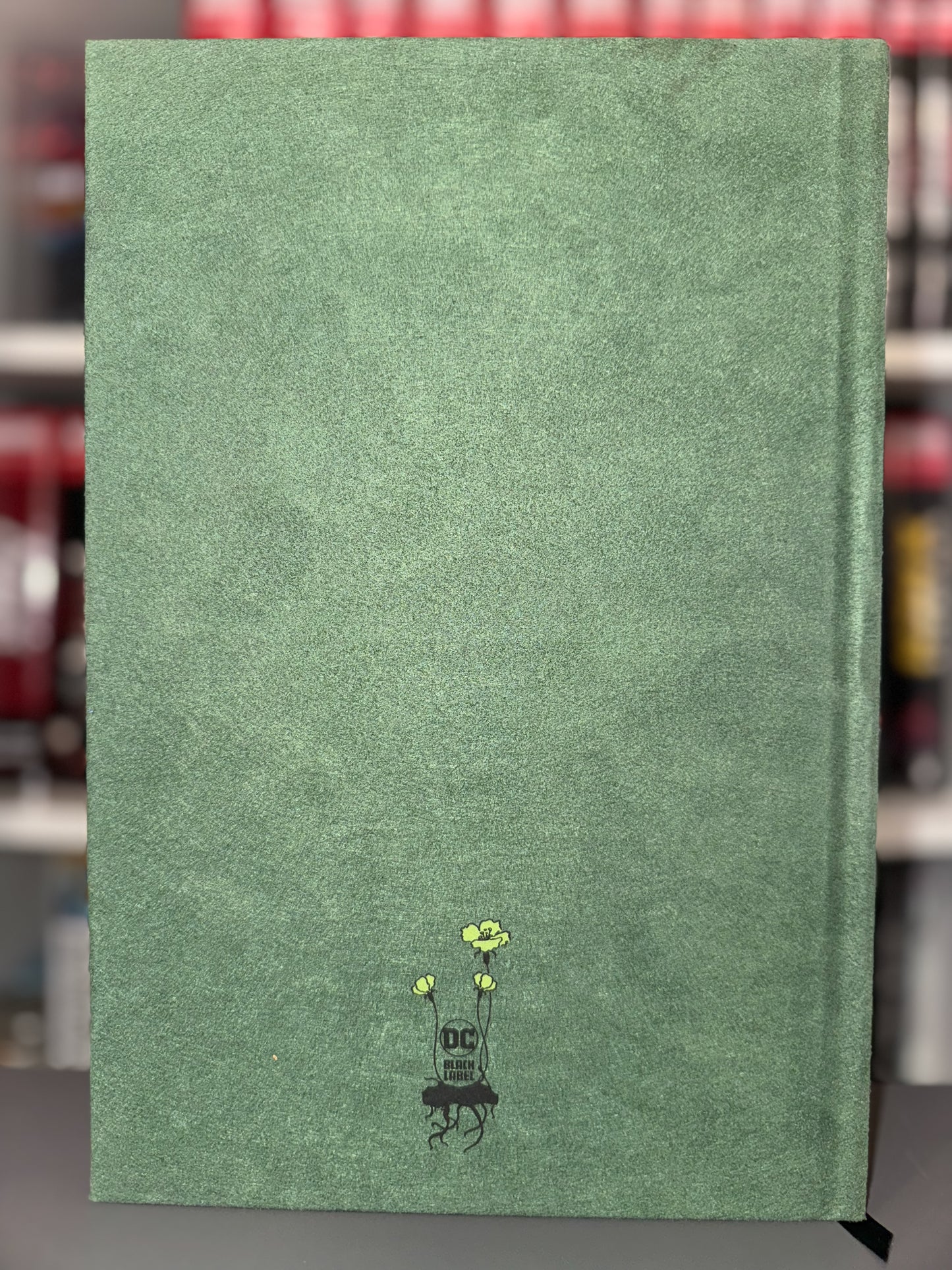 ABSOLUTE SWAMP THING VOLUME 1